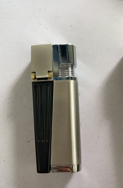 Puff Buddy Foldable Lighter